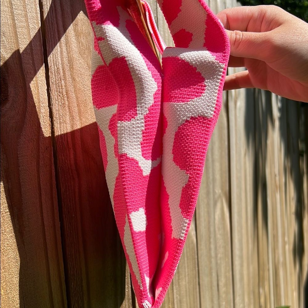 New Pink White Floral Knit Mini Tote Bag Flower Wristlet Pouch NWT Y2K Festival - Picture 3 of 7